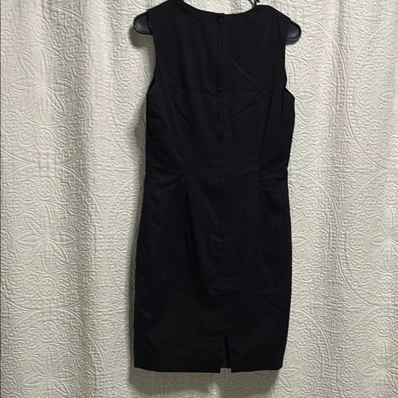 H&M Business Casual Black Sleeveless Dress - Picture 3 of 6